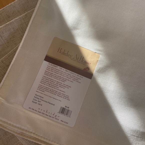 βοΈ NWT - Brighten up your holiday/Christmas table βοΈ - Picture 3 of 3